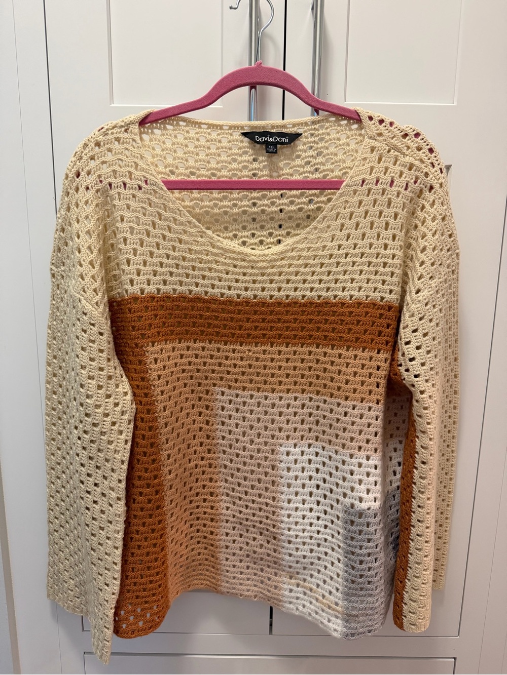 DAVI & DANI Neutral Cream, Brown and Tan Open-Knit Scoop Neck Sweater
